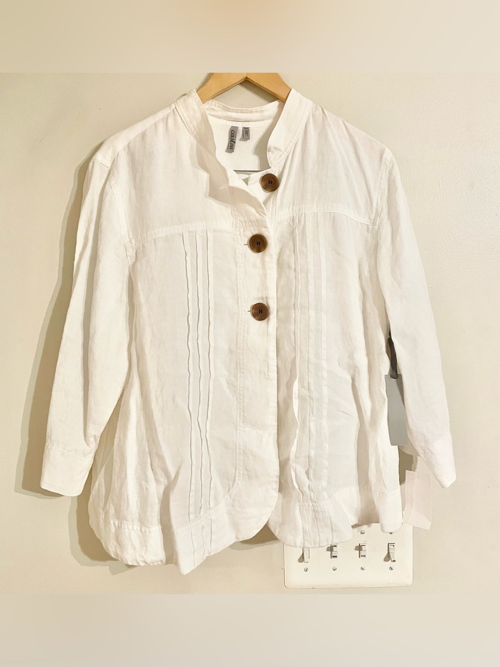 NWT- Caslon Women’s White 100% Linen Jacket Sz 16W  Lagenlook Swing